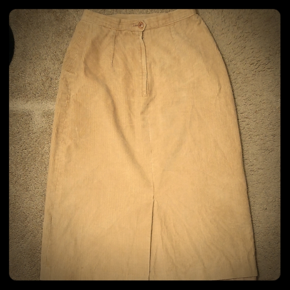 ☂️Corduroy skirt